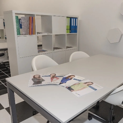 Foto von Unterrichtsmaterialien im Lerncenter Kloten