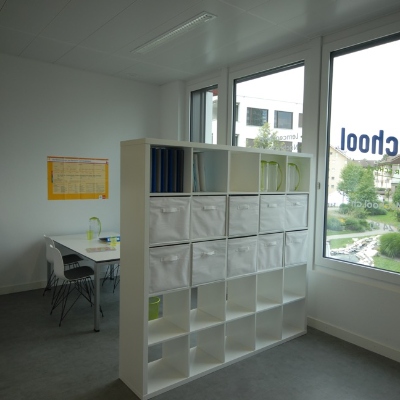 Foto eines Raumes des fit4school-Lern- und Coachingcenters Rotkreuz