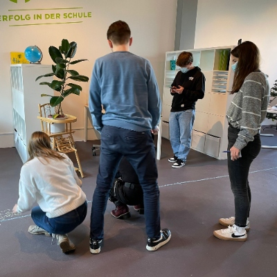 Foto von Schüler:innen in Zürich-Oerlikon